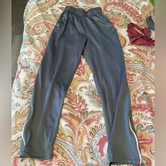 Mens XS Grey Jumpman Air Jordan Grey Sweatpants Joggers Dri-fit Pants - Picture 1 of 8